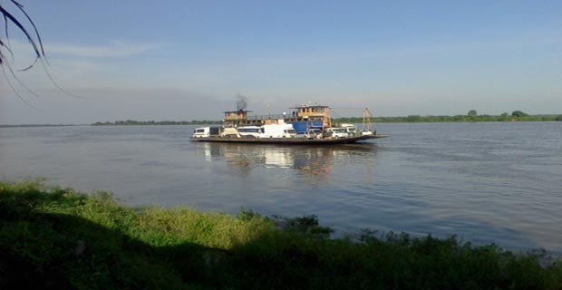 El río Magdalena atravesando el municipio de Magangué