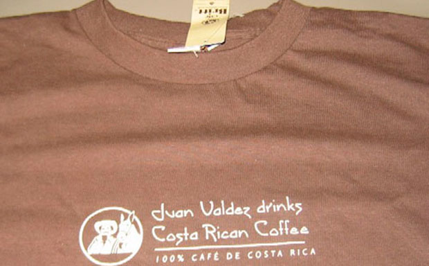 Esta camiseta fue uno de los elementos utilizados para plagiar la imagen del café de Colombia en Costa Rica.