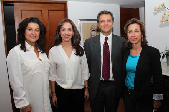 Olga Moreno, Gloria Luz Gutiérrez, Carlos Alberto Ferreira, Liliana Mesa