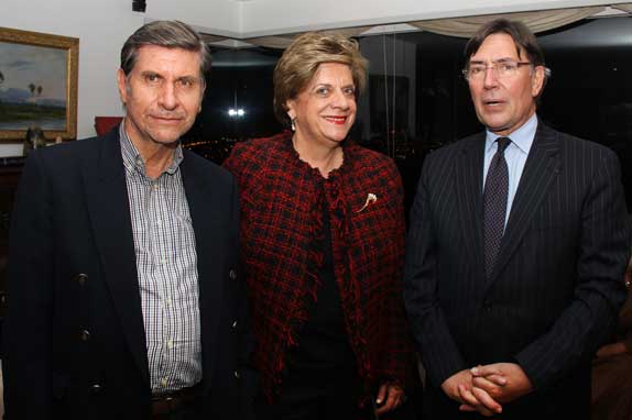 Álvaro Robayo, María Victoria Robayo y Pierre Jean Vandoorne