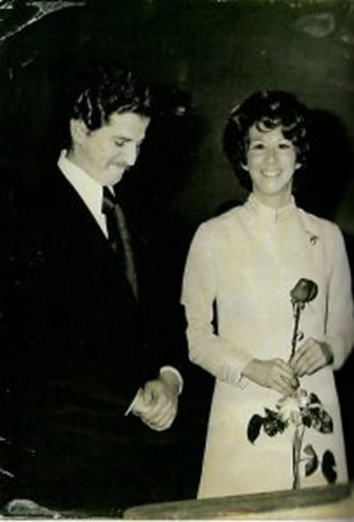 Luis Carlos y Gloria se casaron el 21 de diciembre de 1971 en la Capilla de Santa María Goretti, en el barrio La Castellana de Bogotá.