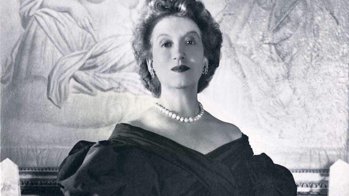 Elizabeth Arden, llevó la cosmética a casa. Biografía, citas, frases.